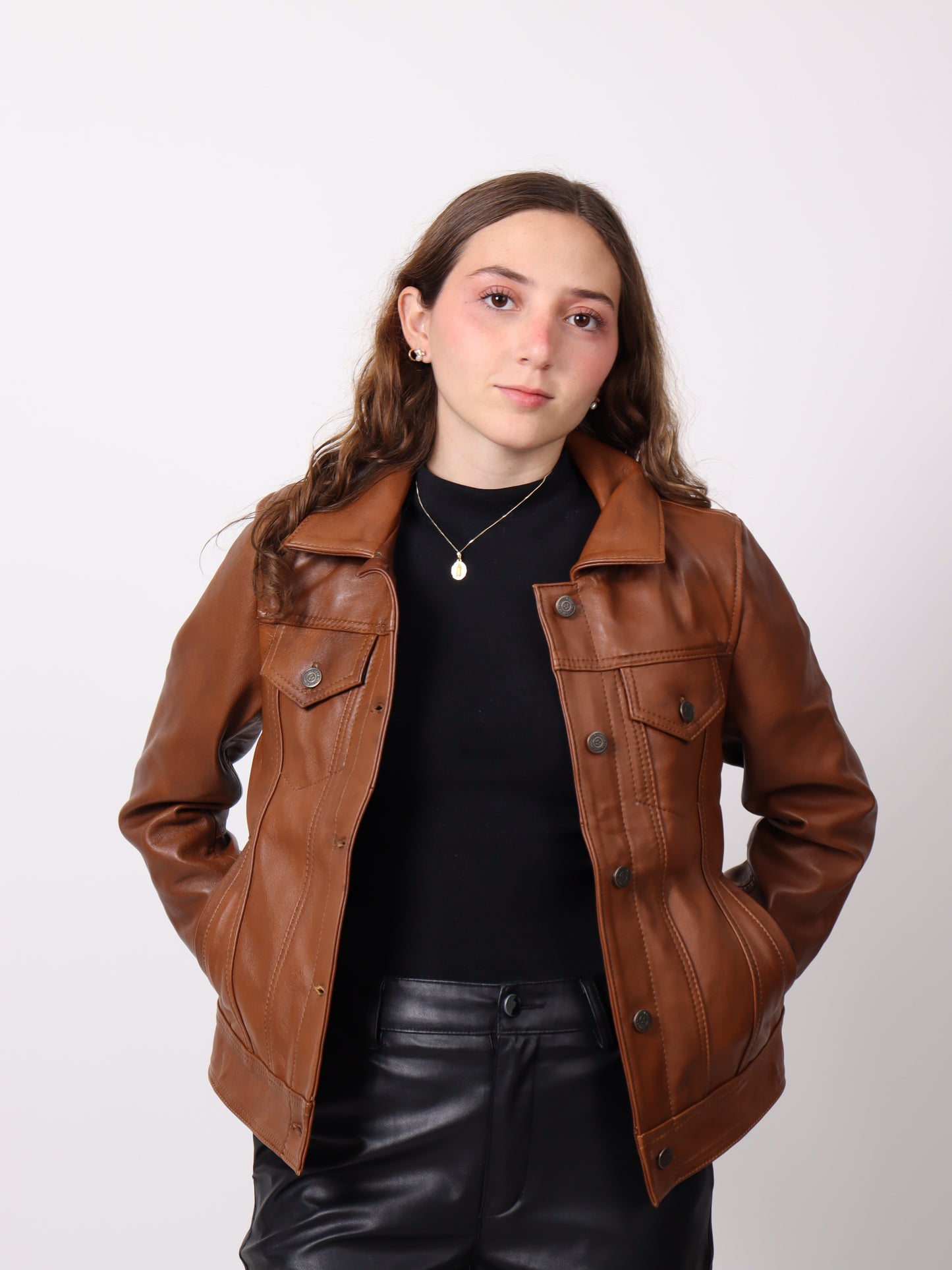 LEVI’S. CARAMELO