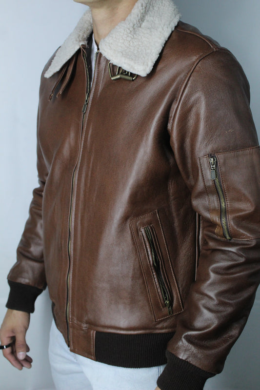 SARA CON BORREGA CAFÉ