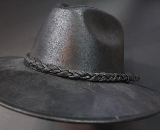 SOMBRERO EXPLORER NEGRO